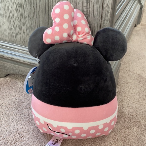 NWT Minnie Mouse squishmallow - Picture 2 of 3